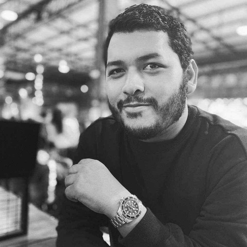 <em><strong>Carlitos Mendoza</strong></em>